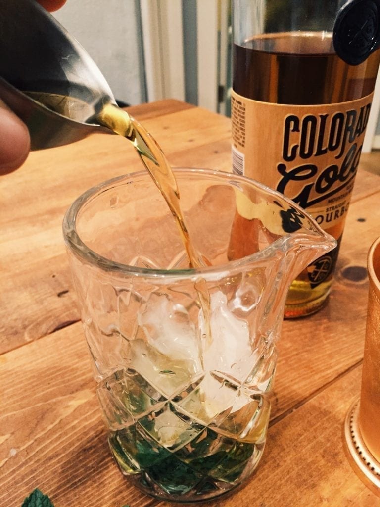 How to mix your mint julep
