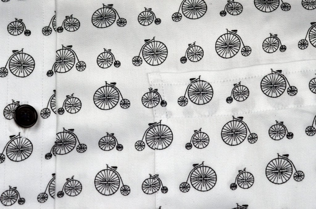 short sleeve summer shirt pocket detail