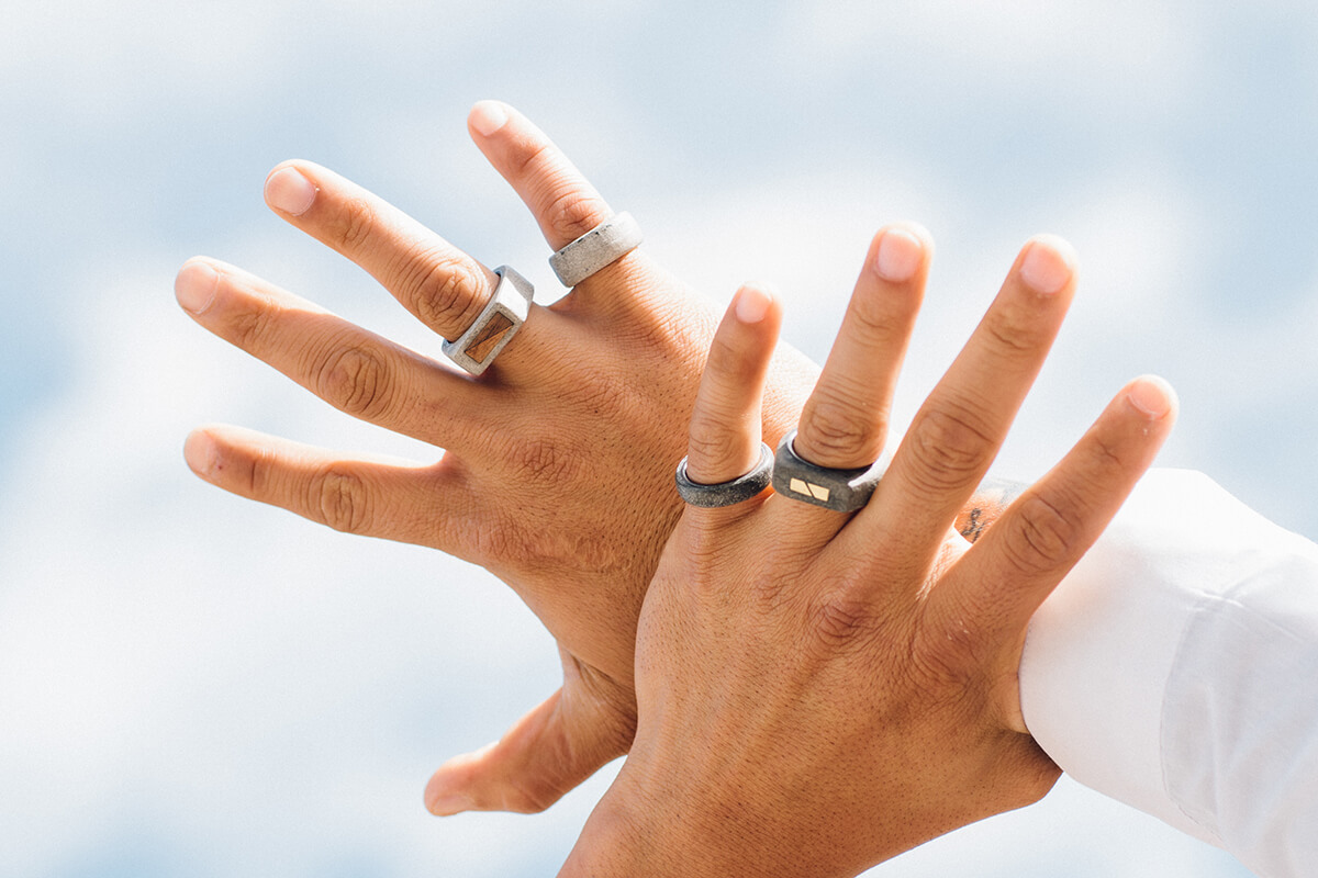 concrete rings by Yomo